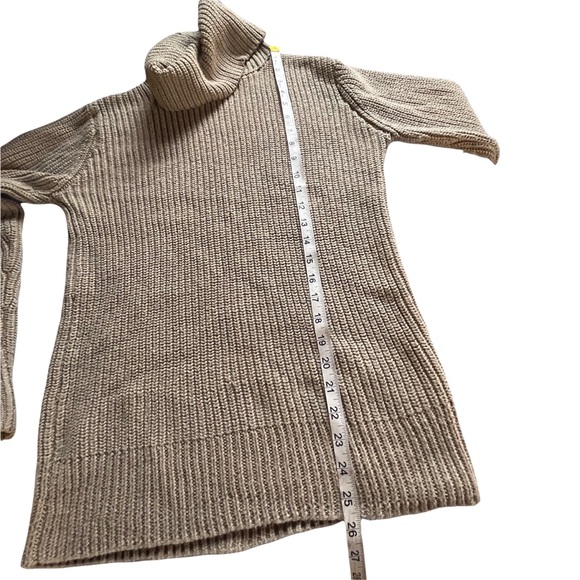Abercrombie & Fitch Cowl Neck Women's Oatmeal Turtleneck Sweater size XS - Picture 9 of 12